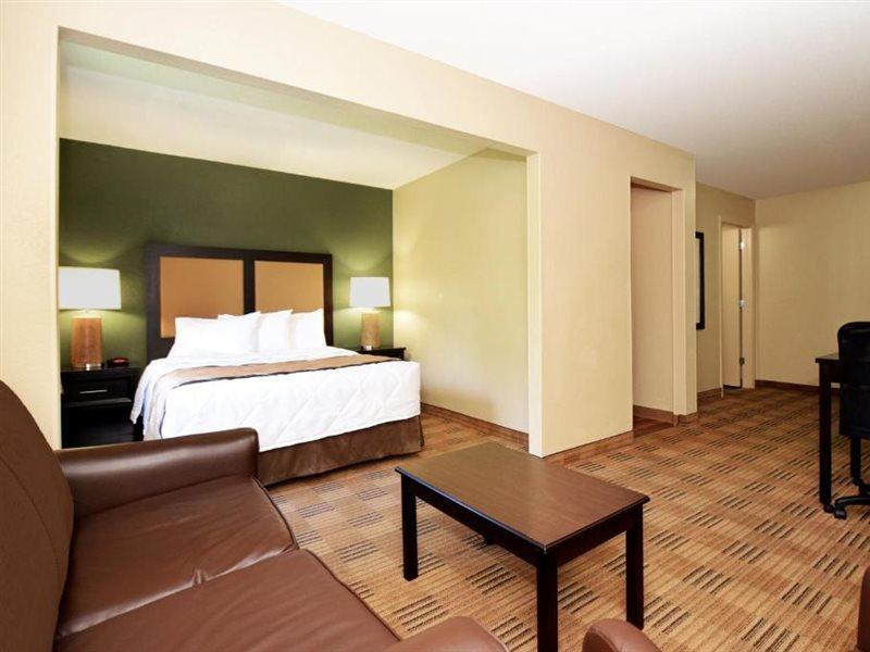 Extended Stay America Suites - Cleveland - Middleburg Heights Exterior photo