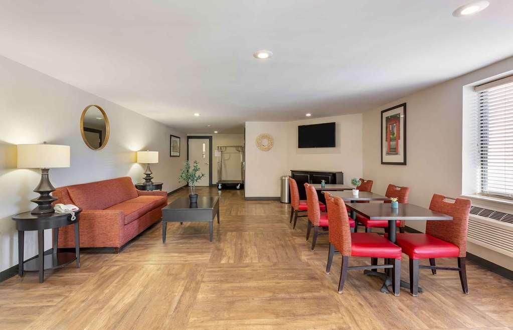 Extended Stay America Suites - Cleveland - Middleburg Heights Interior photo