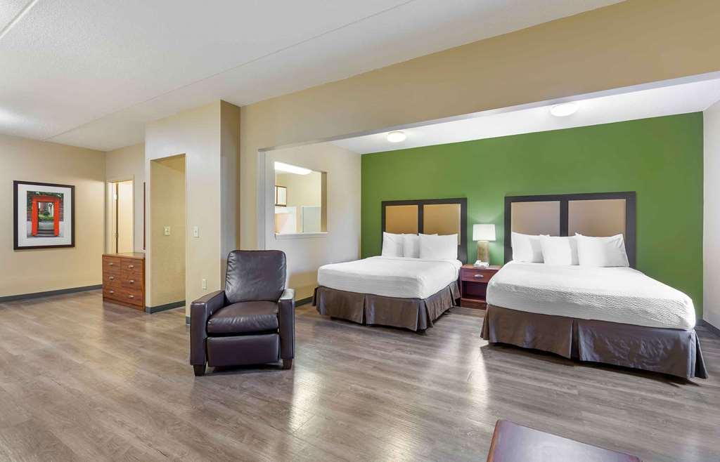 Extended Stay America Suites - Cleveland - Middleburg Heights Room photo