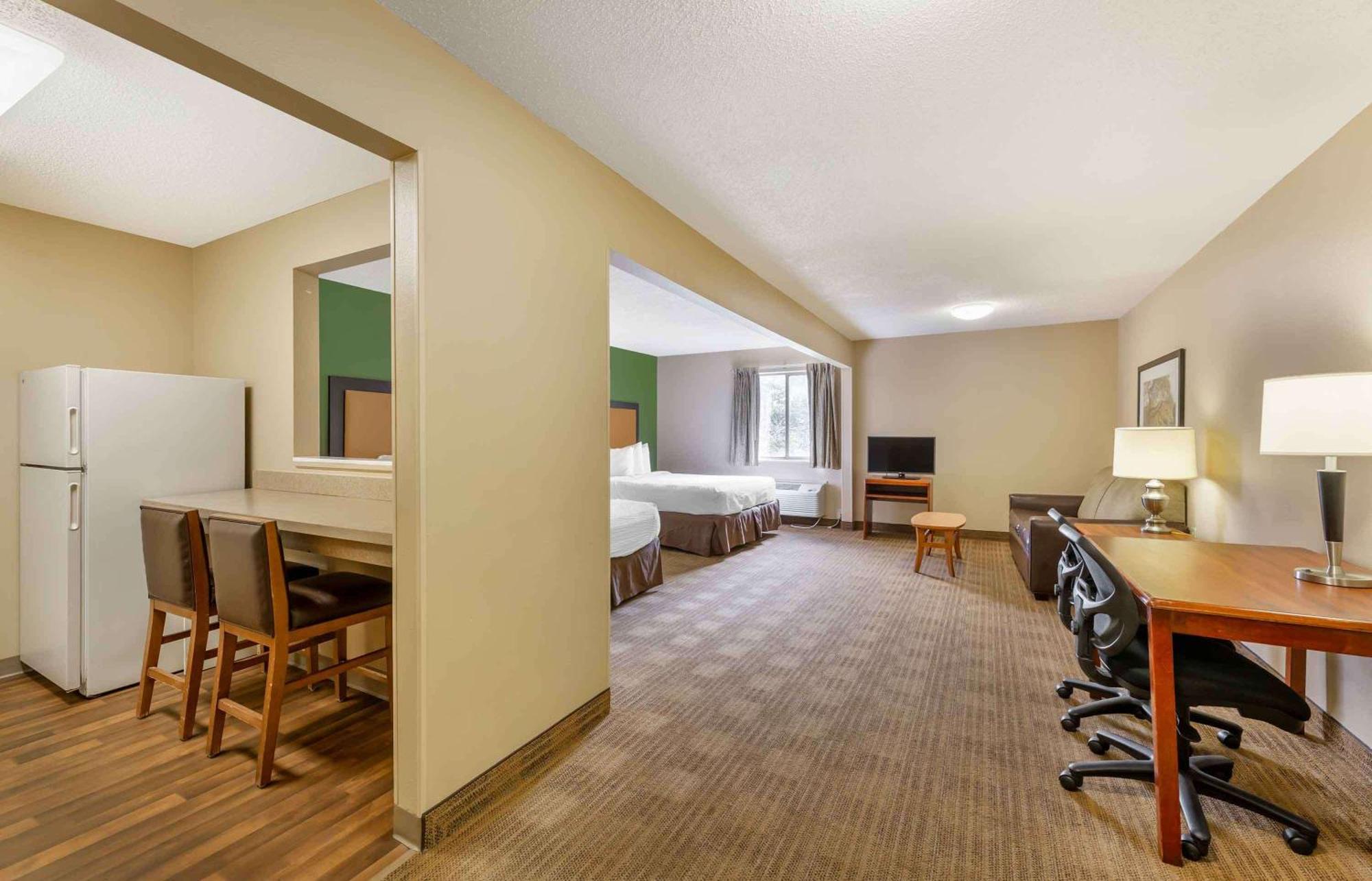 Extended Stay America Suites - Cleveland - Middleburg Heights Exterior photo