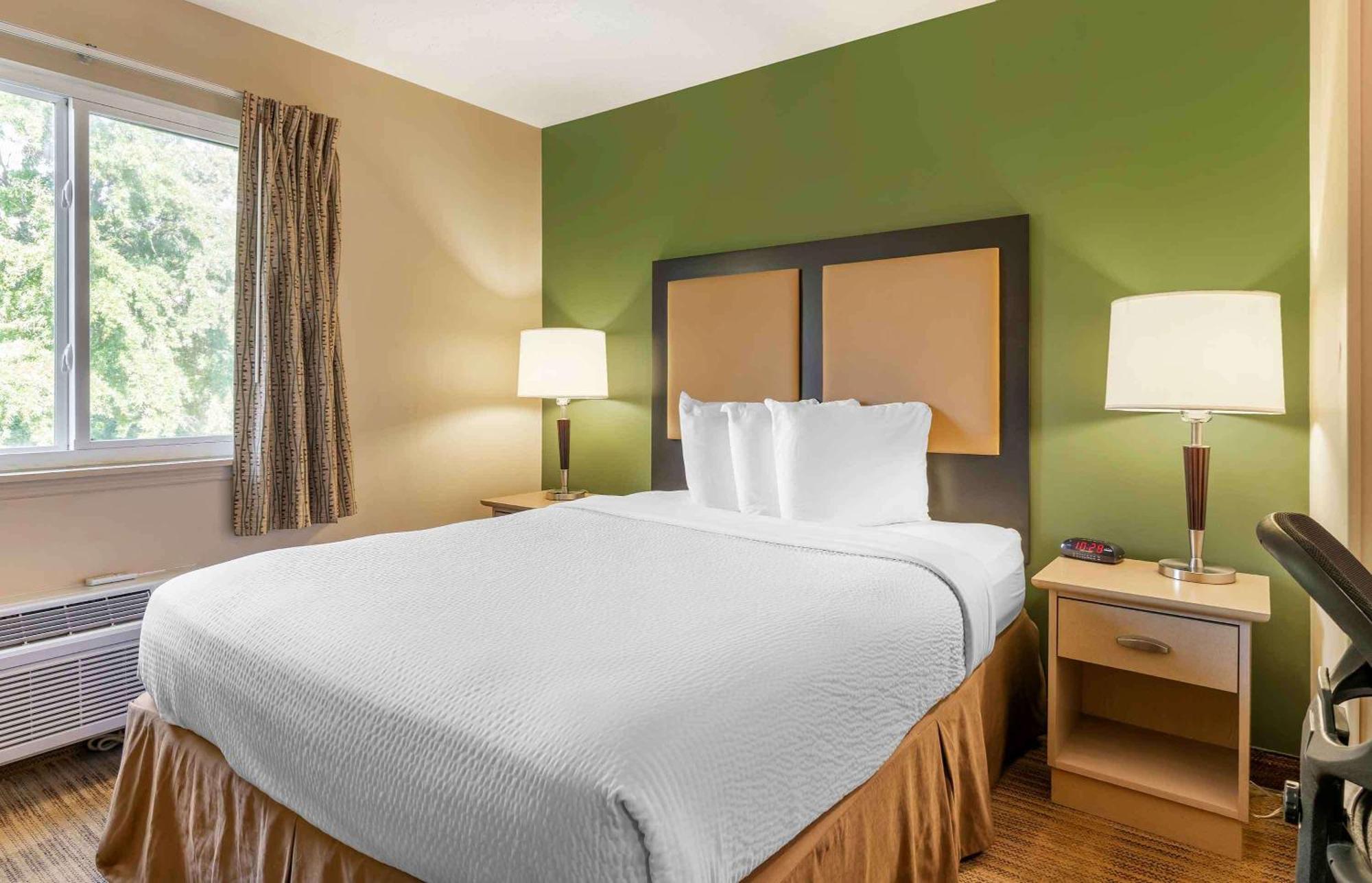 Extended Stay America Suites - Cleveland - Middleburg Heights Exterior photo