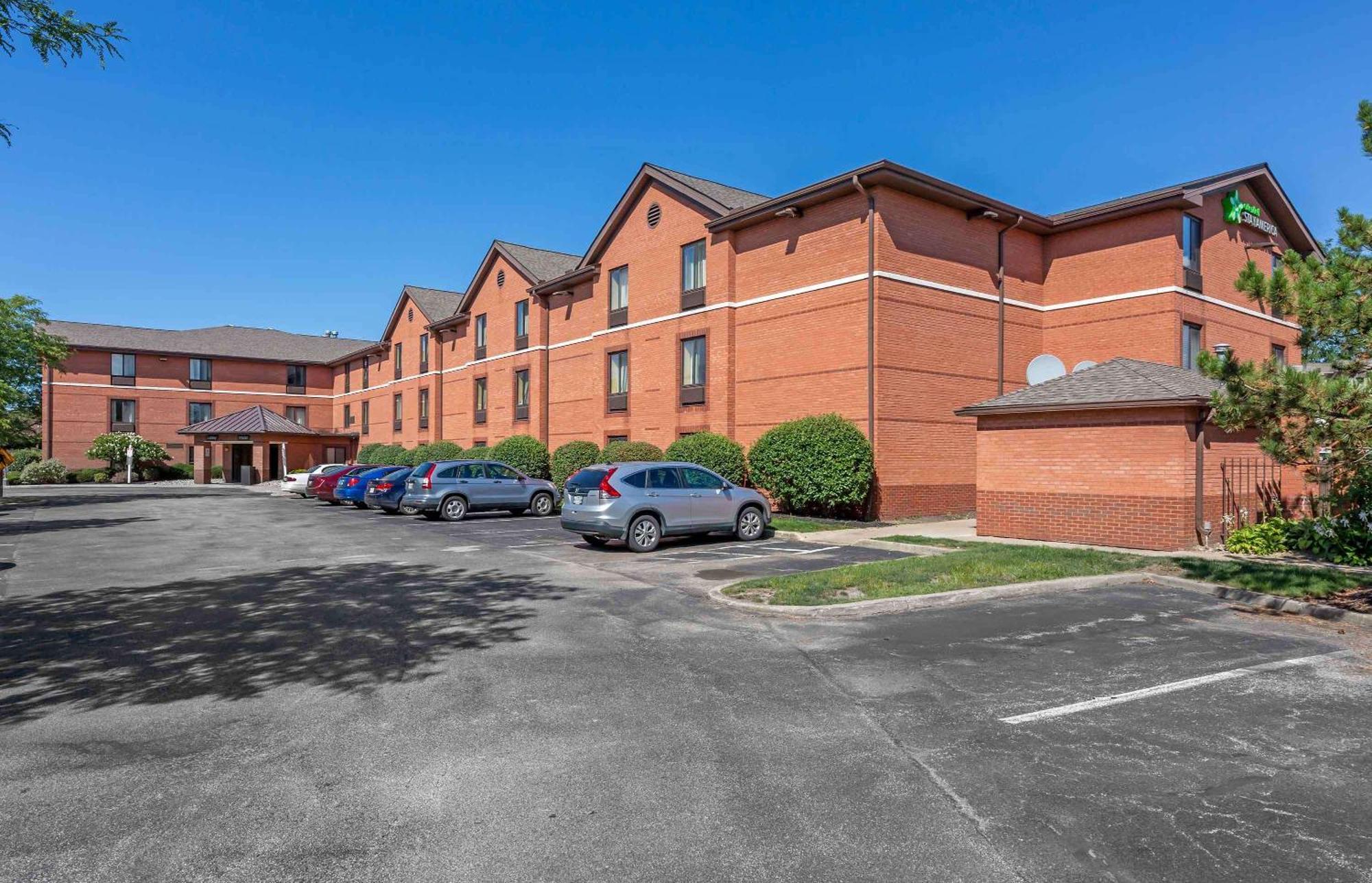 Extended Stay America Suites - Cleveland - Middleburg Heights Exterior photo